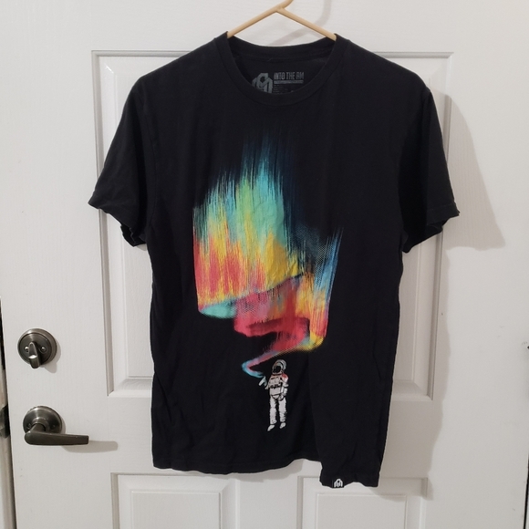 Into the AM men's medium - Picture 1 of 3